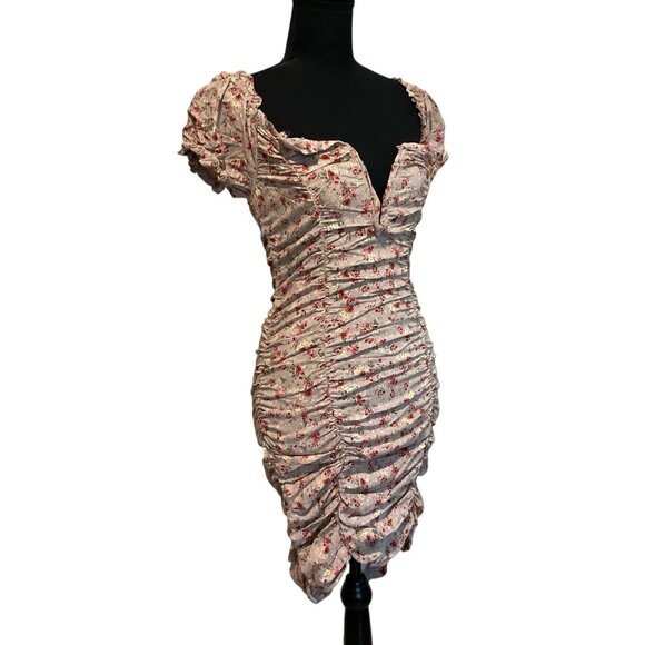 ASTR Shirred Flutter Floral Feminine Summer Party Ruched Mini Dress Size Small - Picture 1 of 11